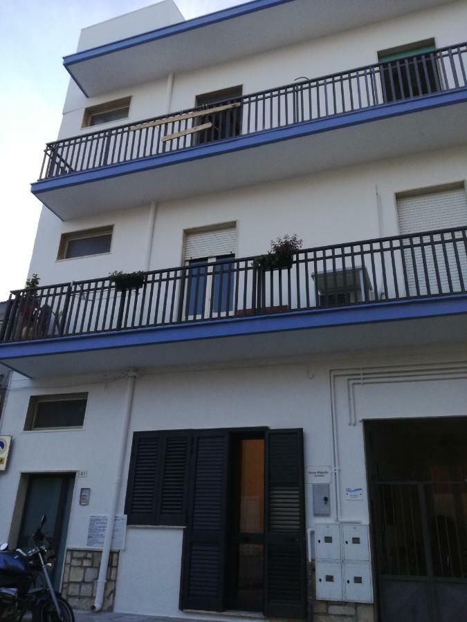 Bed Anthos Porto Cesareo Bed & Breakfast Exterior photo